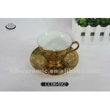 God Decal en porcelaine et soucoupe